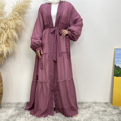 Eleganter, einfarbiger, mit Perlen besetzter, muslimischer Chiffon-Cardigan mit Schnürung