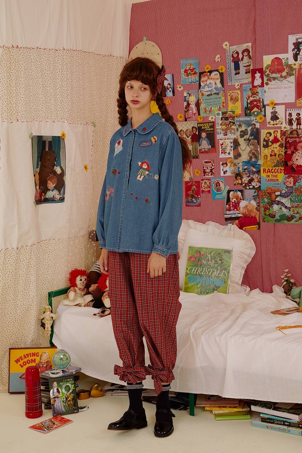 Camisa de manga larga de mezclilla azul linda e infantil para mujer