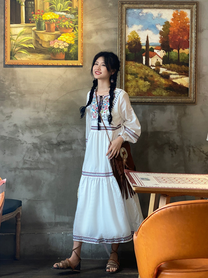 White Retro Dress For Women