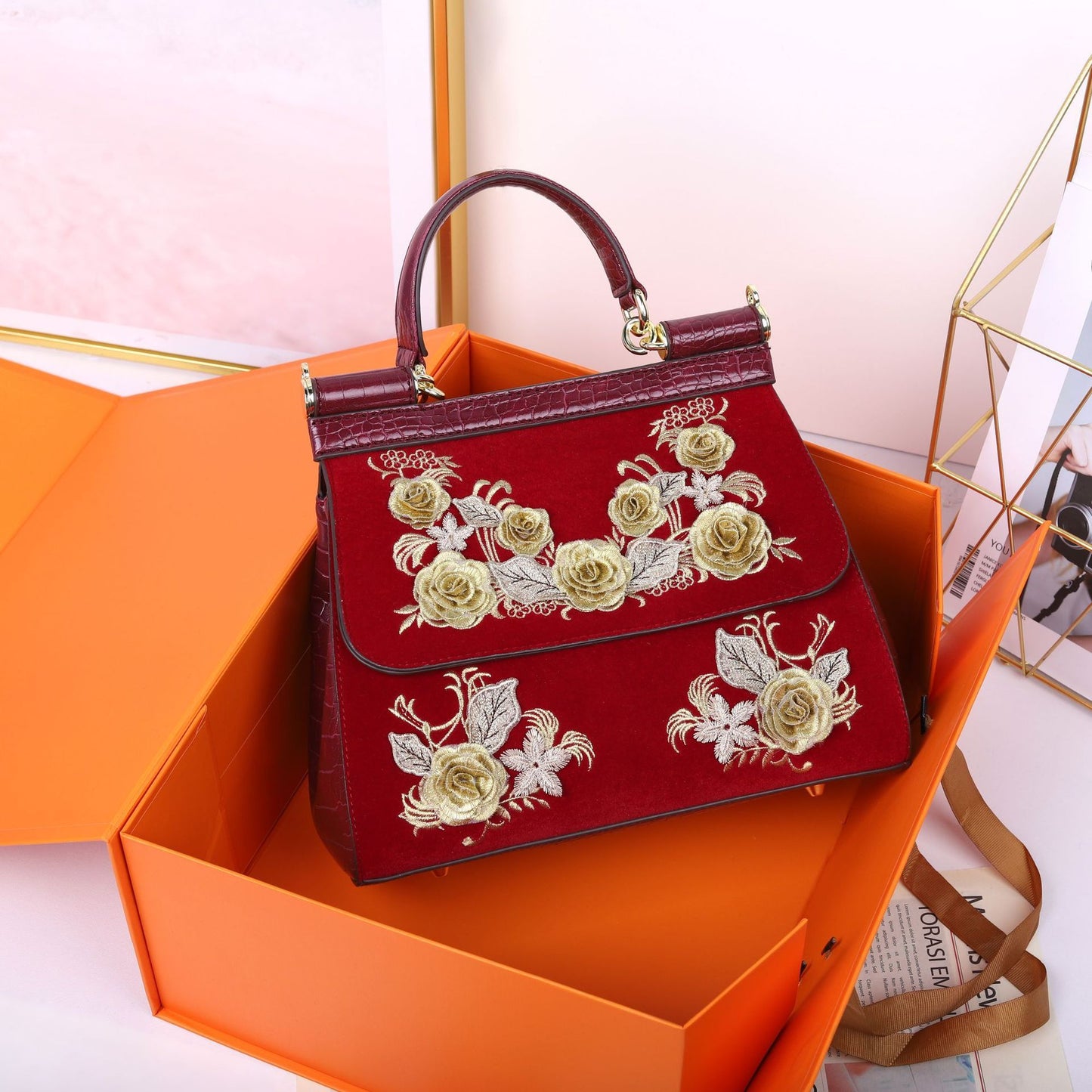 Women's Hand-held Embroidered Flower Crossbody Bag