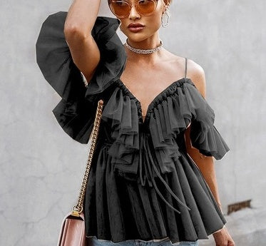 BerryGo Strap Rüschen Mesh Bluse Damen Shirt V Ausschnitt Off Shoulder Sommer Bluse Tops Streetwear sexy Schößchen Tops Blusas Neu