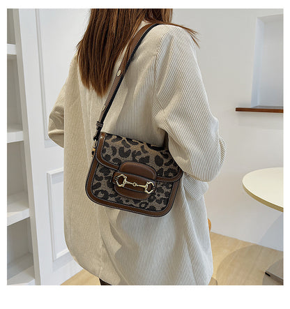 Textured Western Style Messenger Fashion Fashion Shoulder Bag