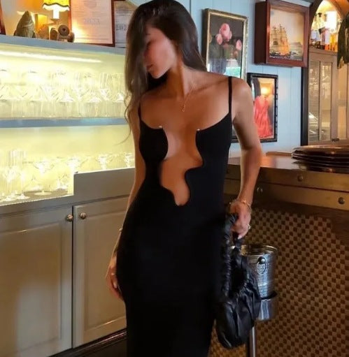 Vestido con tirantes ondulados de moda para mujer