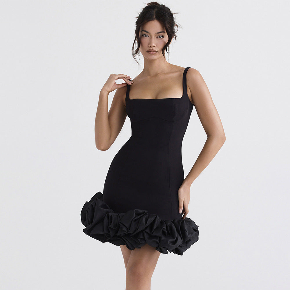 Modisches schwarzes Camisole-Kleid mit quadratischem Kragen für Damen