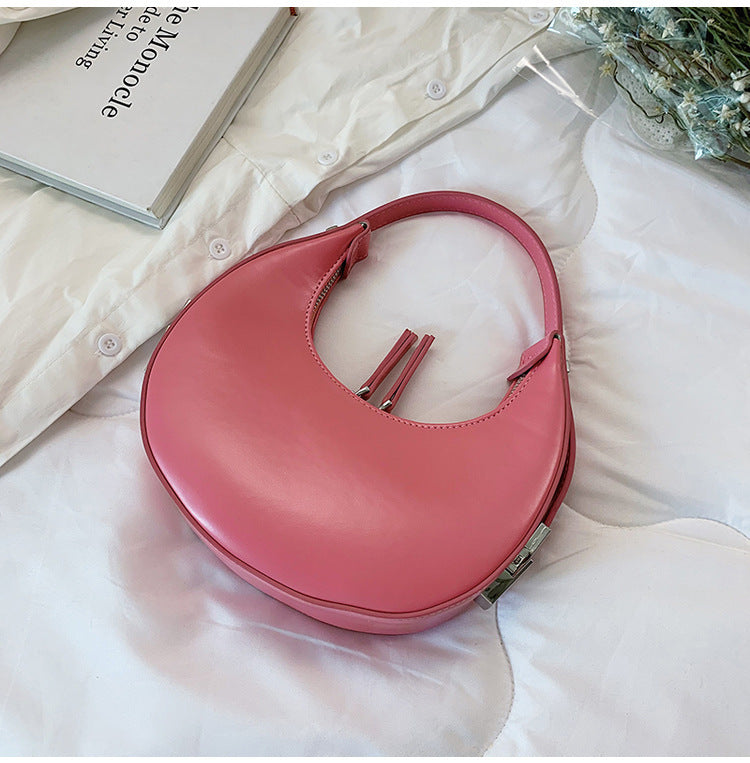 Fashion Niche Underarm Handbag Half Crescent