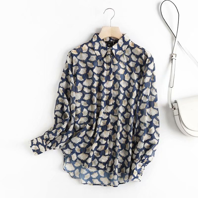 Blusa de manga larga con efecto viento de principios de otoño