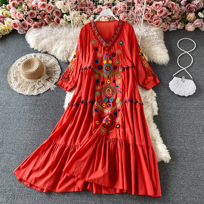 Vacation Beach Dress Loose Big Hem Embroidered V-neck Dress