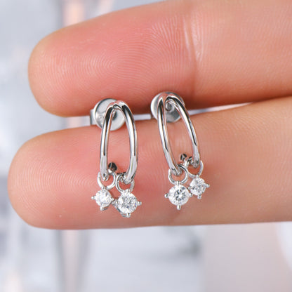 Pendientes de aro en forma de C con moissanita en plata de ley 925