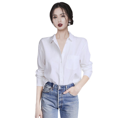 Camisa blanca ajustada de manga larga para mujer