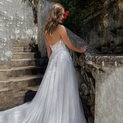 Vestido de novia ligero con escote en forma de tubo y abertura alta transparente para mujer