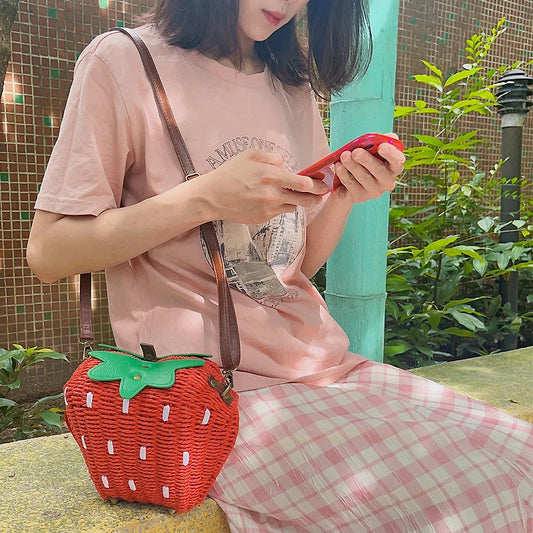 Women's Cute Fashion Strawberry Woven Bag